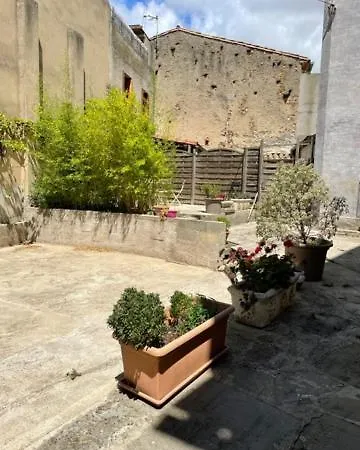 Le Patio Cathare * Carcasona