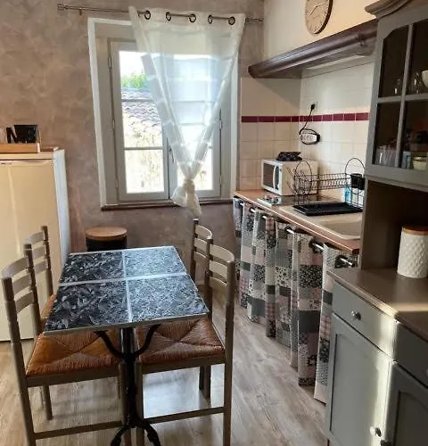 Le Patio Cathare 호텔 *